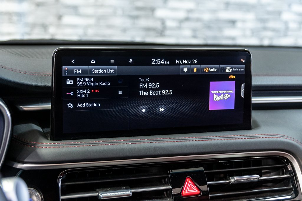 2024 GENESIS G70 SPORT 3.3T AWD 365HP CUIR TOIT NAV CAM360 in Montréal, Quebec - 30 - w1024h768px