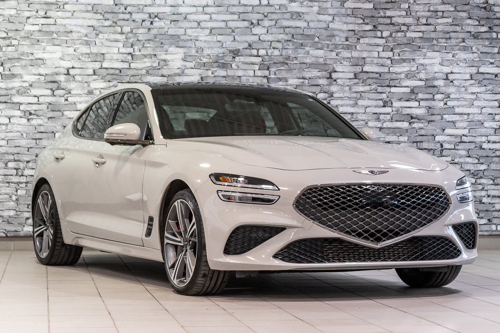 2024 GENESIS G70 SPORT 3.3T AWD 365HP CUIR TOIT NAV CAM360 in Montréal, Quebec - 8 - w1024h768px
