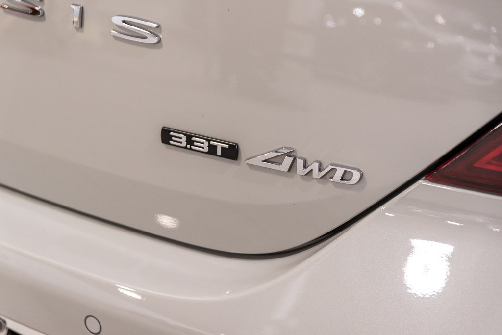 2024 GENESIS G70 SPORT 3.3T AWD 365HP CUIR TOIT NAV CAM360 in Montréal, Quebec - 15 - w1024h768px