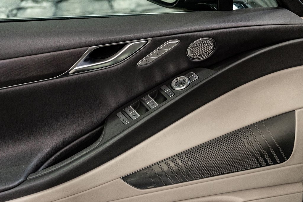 GENESIS G80 3.5T Prestige Cuir Toit Sieges Chauffants Demareur 2021 à Montréal, Québec - 13 - w1024h768px
