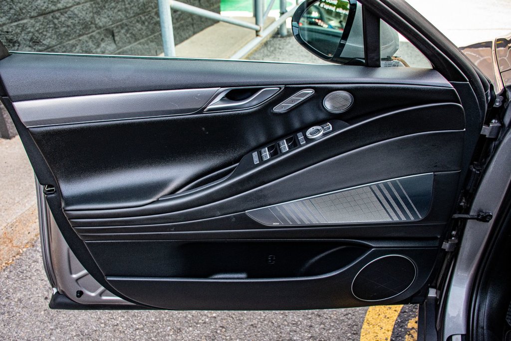 GENESIS G80 2.5T ADVANCED AWD 300HP TOIT NAV CUIR MAGS 2024 à Montréal, Québec - 20 - w1024h768px