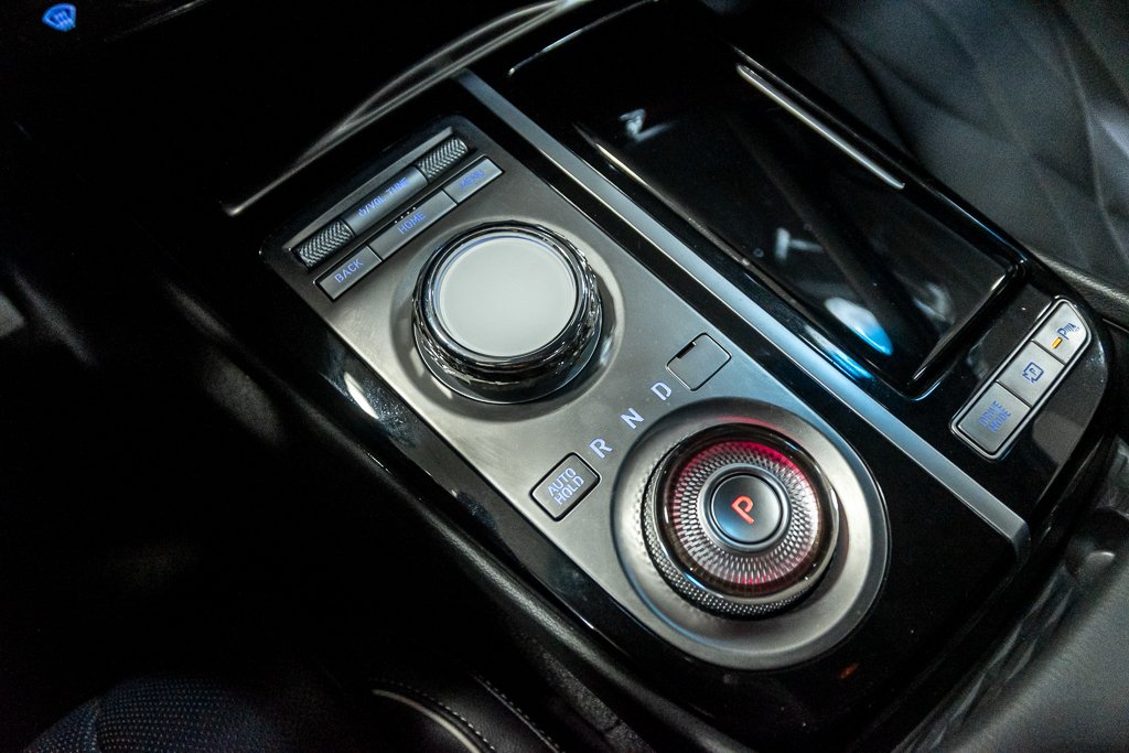 2024 GENESIS G80 2.5T ADVANCED AWD 300HP TOIT NAV CUIR MAGS in Montréal, Quebec - 27 - w1024h768px