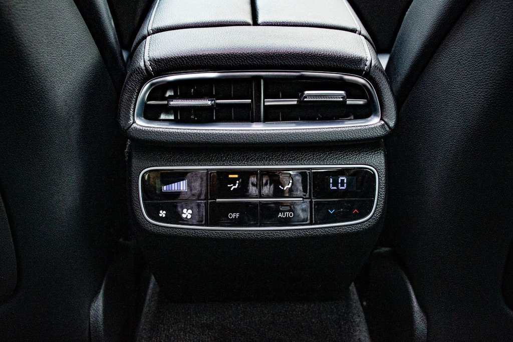 2024 GENESIS G80 2.5T ADVANCED AWD 300HP TOIT GPS CUIR MAGS in Montréal, Quebec - 10 - w1024h768px