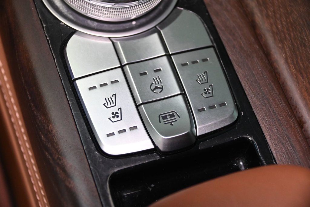 2020 GENESIS G90 5.0L PRESTIGE AWD V8 GPS CAM 360 CUIR TOIT in Montréal, Quebec - 28 - w1024h768px