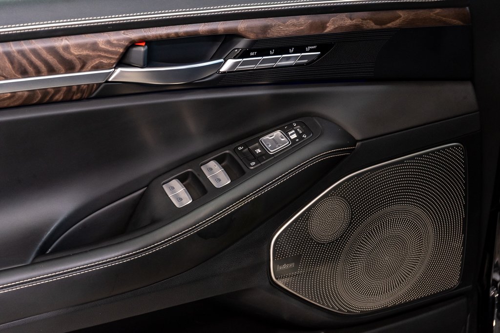 2020 GENESIS G90 5.0L PRESTIGE AWD V8 GPS CAM 360 CUIR TOIT in Montréal, Quebec - 17 - w1024h768px