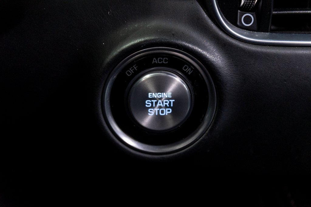 2020 GENESIS G90 5.0L PRESTIGE AWD V8 GPS CAM 360 CUIR TOIT in Montréal, Quebec - 33 - w1024h768px