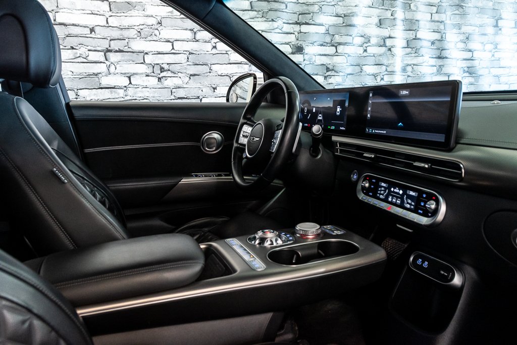 GENESIS GV60 ADVANCED AWD TOIT CUIR NAVIGATION CAMERA 2023 à Montréal, Québec - 15 - w1024h768px