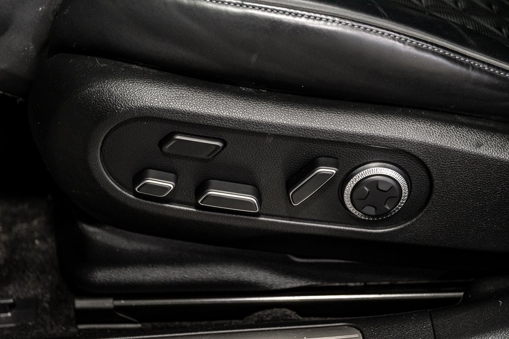 GENESIS GV60 ADVANCED AWD TOIT CUIR NAVIGATION CAMERA 2023 à Montréal, Québec - 13 - w1024h768px