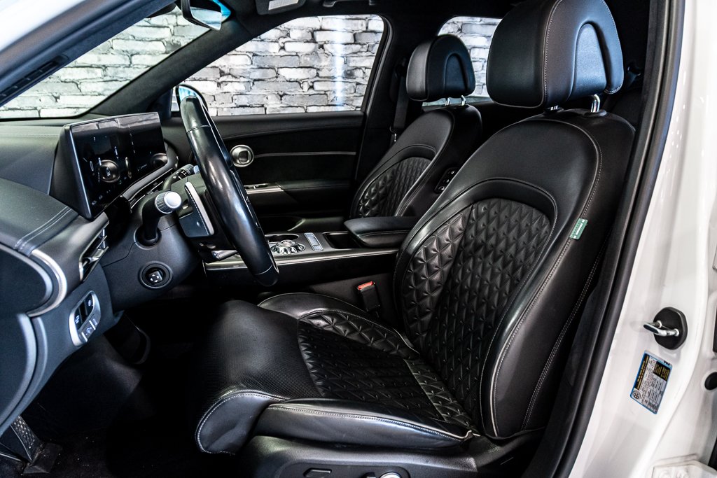 GENESIS GV60 ADVANCED AWD TOIT CUIR NAVIGATION CAMERA 2023 à Montréal, Québec - 16 - w1024h768px