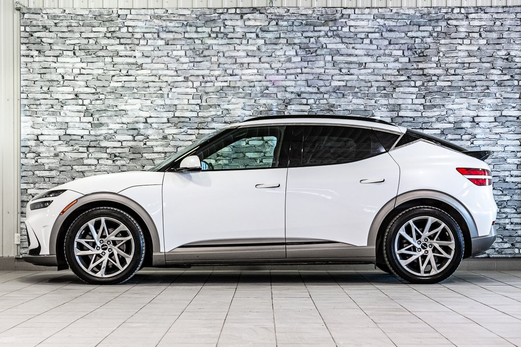 GENESIS GV60 ADVANCED AWD TOIT CUIR NAVIGATION CAMERA 2023 à Montréal, Québec - 8 - w1024h768px