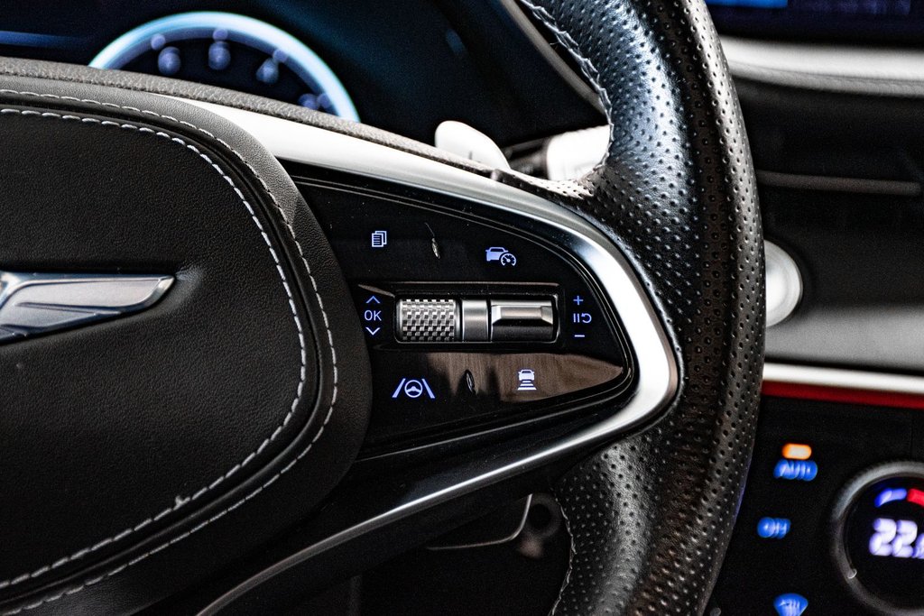 GENESIS GV70 3.5T SPORT AWD 375HP TOIT PANO NAV CAM CUIR 2022 à Montréal, Québec - 40 - w1024h768px