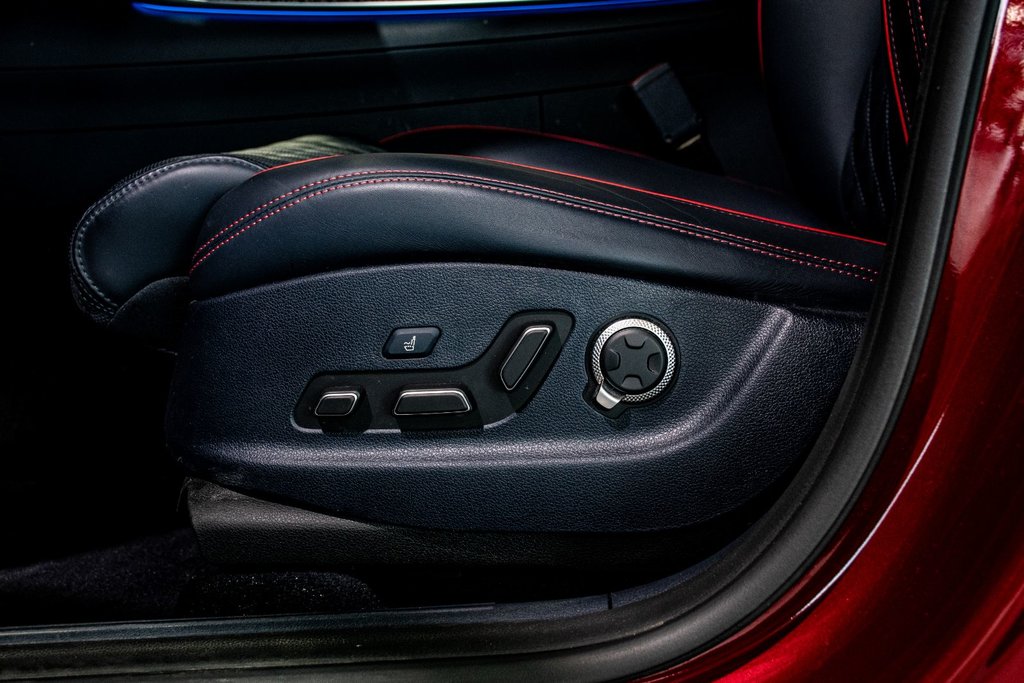 2023 GENESIS GV70 3.5T SPORT PLUS 375HP  HEAD-UP CAM360 CUIR NAPPA in Montréal, Quebec - 25 - w1024h768px