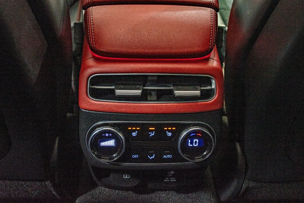 2023 GENESIS GV70 2.5T PRESTIGE AWD CAM 360 SIEGE MASSAGE TOIT PANO in Montréal, Quebec - 45 - w1024h768px