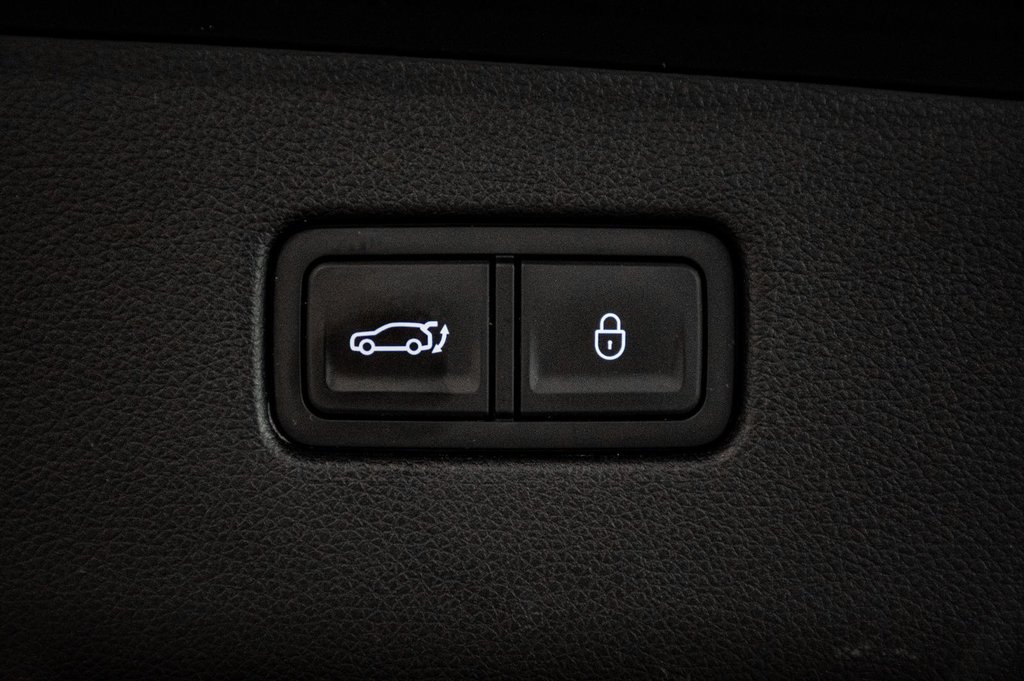 2023 GENESIS GV70 2.5T PRESTIGE AWD CAM 360 SIEGE MASSAGE TOIT PANO in Montréal, Quebec - 20 - w1024h768px