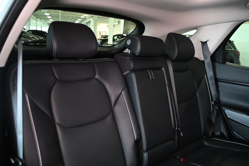 GENESIS GV70 2.5T ADVANCED PLUS HUD NAV CAM 360 CUIR TOIT PANO 2023 à Montréal, Québec - 18 - w1024h768px