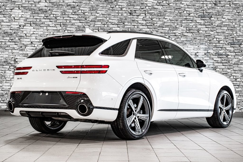 2023 GENESIS GV70 3.5T SPORT PLUS 375HP HEAD-UP CAM360 CUIR NAPPA in Montréal, Quebec - 13 - w1024h768px