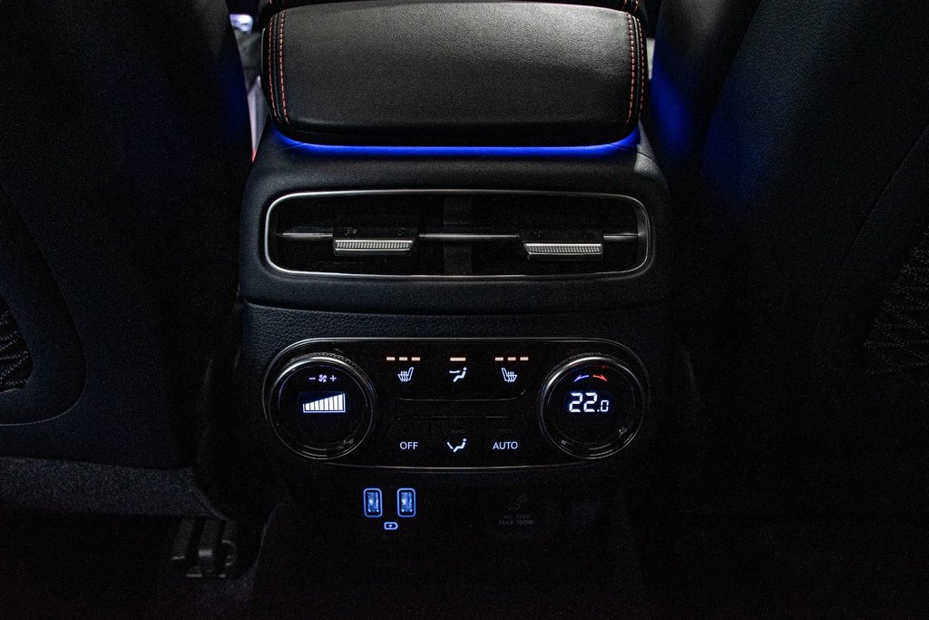 2023 GENESIS GV70 3.5T SPORT PLUS 375HP HEAD-UP CAM360 CUIR NAPPA in Montréal, Quebec - 37 - w1024h768px