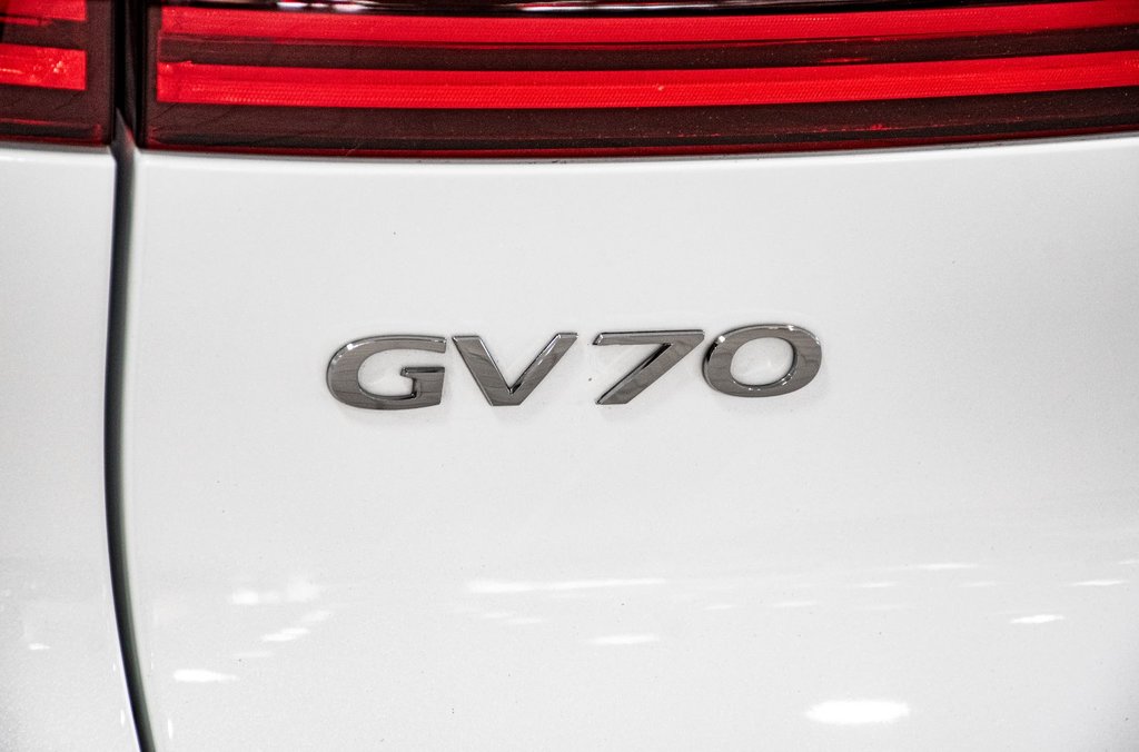 2023 GENESIS GV70 3.5T SPORT PLUS 375HP HEAD-UP CAM360 CUIR NAPPA in Montréal, Quebec - 16 - w1024h768px