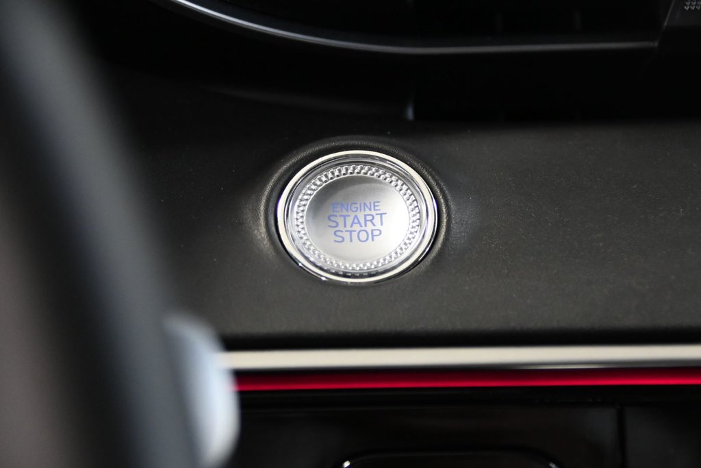 2023 GENESIS GV70 2.5T ADVANCED PLUS HUD NAV CAM 360 CUIR TOIT PANO in Montréal, Quebec - 24 - w1024h768px