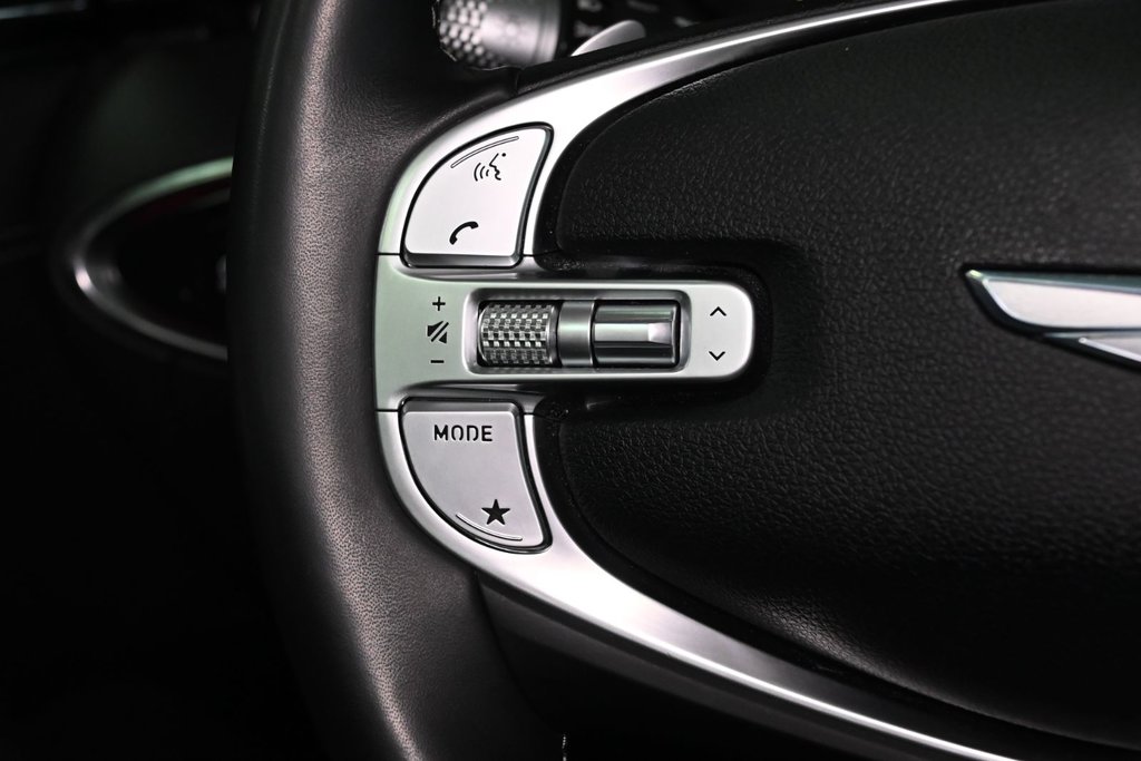 2023 GENESIS GV70 2.5T ADVANCED PLUS HUD NAV CAM 360 CUIR TOIT PANO in Montréal, Quebec - 27 - w1024h768px