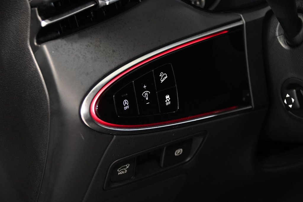 2023 GENESIS GV70 2.5T ADVANCED PLUS HUD NAV CAM 360 CUIR TOIT PANO in Montréal, Quebec - 18 - w1024h768px