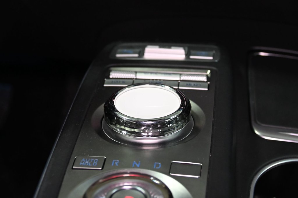 2023 GENESIS GV70 2.5T ADVANCED PLUS HUD NAV CAM 360 CUIR TOIT PANO in Montréal, Quebec - 46 - w1024h768px