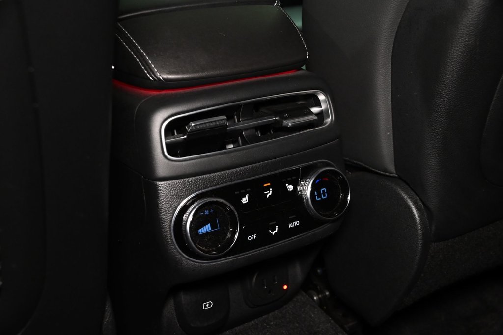 2023 GENESIS GV70 2.5T ADVANCED PLUS HUD NAV CAM 360 CUIR TOIT PANO in Montréal, Quebec - 49 - w1024h768px