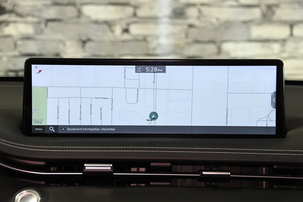 2023 GENESIS GV70 2.5T ADVANCED PLUS HUD NAV CAM 360 CUIR TOIT PANO in Montréal, Quebec - 41 - w1024h768px
