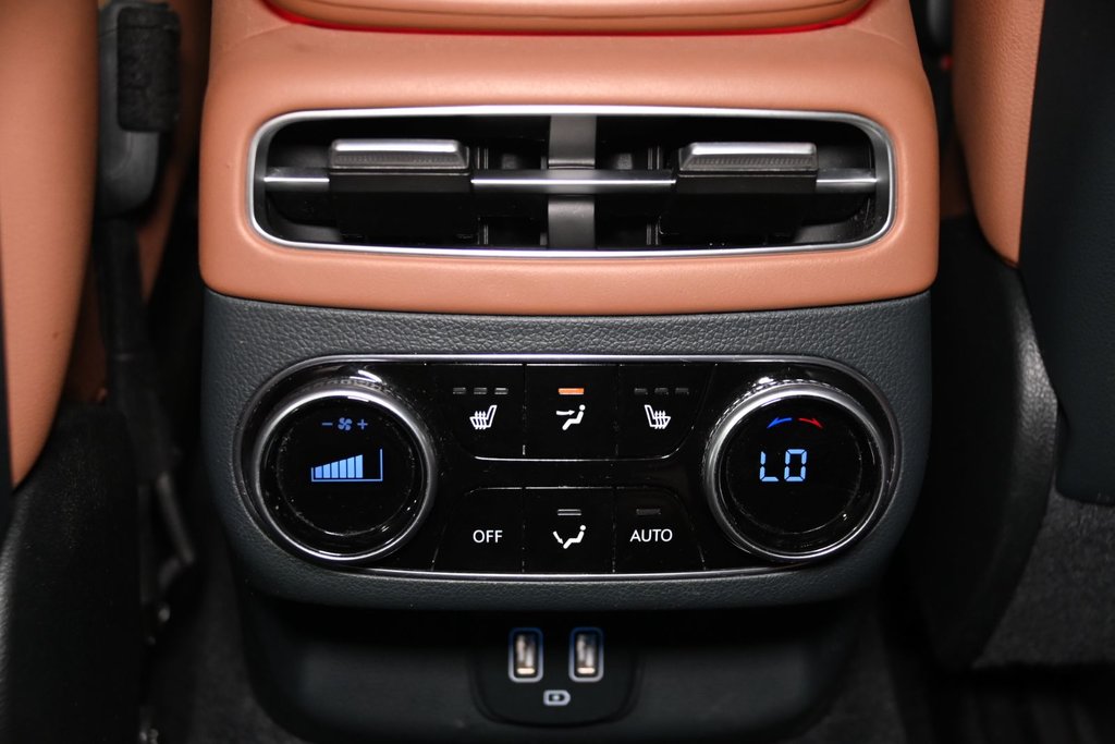 GENESIS GV70 2.5T ADVANCED CUIR TOIT PANO CAMERA NAV 2023 à Montréal, Québec - 38 - w1024h768px