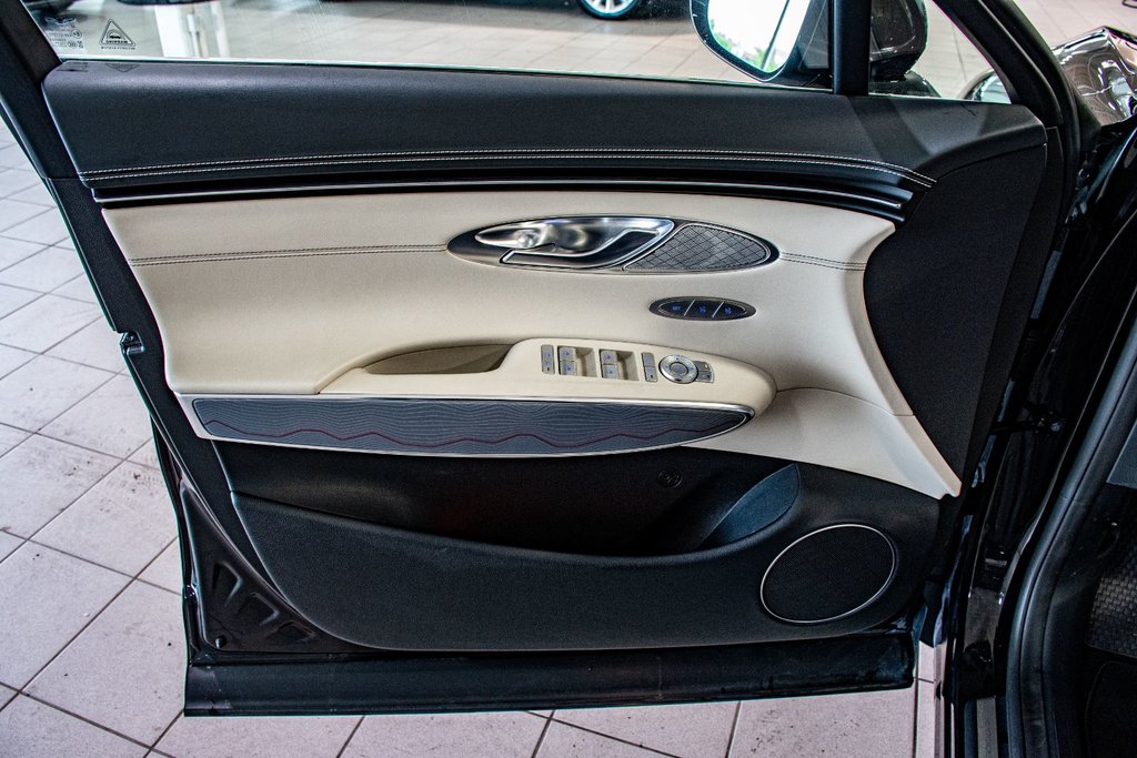 GENESIS GV70 2.5T ADVANCED AWD CUIR TOIT PANO CAMERA NAV 2023 à Montréal, Québec - 23 - w1024h768px