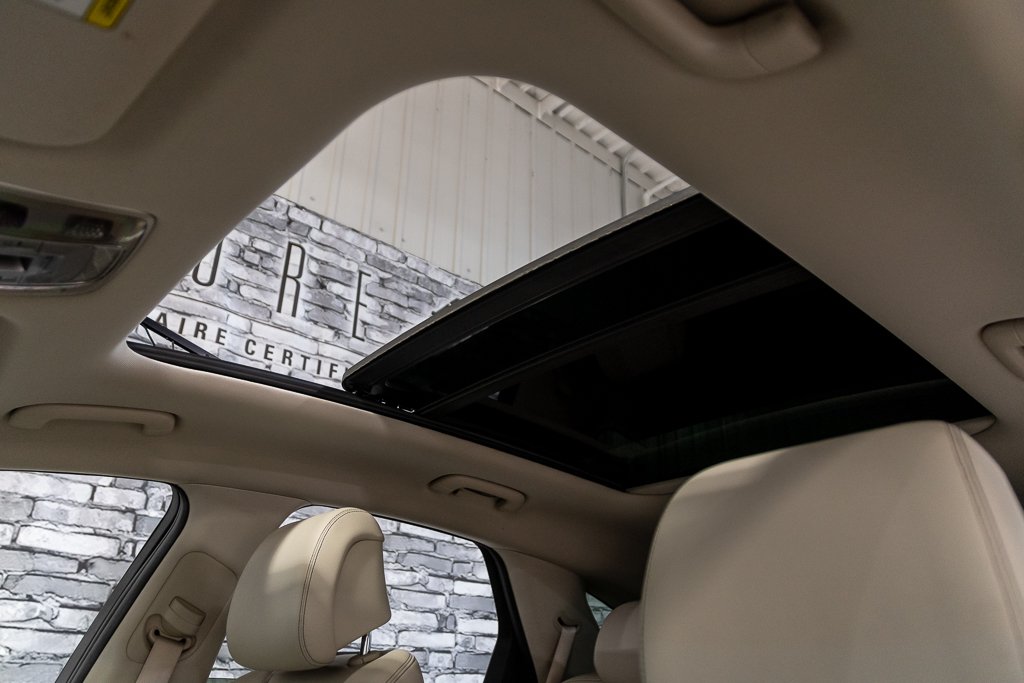 GENESIS GV70 2.5T  ADVANCED AWD CUIR TOIT PANO CAMERA NAV 2023 à Montréal, Québec - 8 - w1024h768px