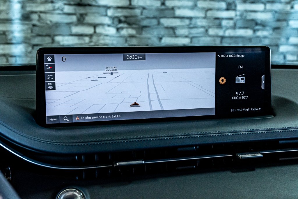 GENESIS GV70 3.5T Sport Plus V6 TOIT CUIR TOUTES OPTIONS 2023 à Montréal, Québec - 28 - w1024h768px