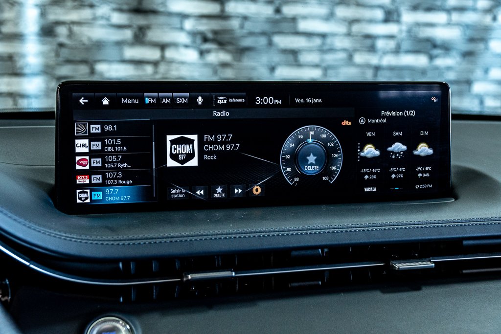 GENESIS GV70 3.5T Sport Plus V6 TOIT CUIR TOUTES OPTIONS 2023 à Montréal, Québec - 29 - w1024h768px