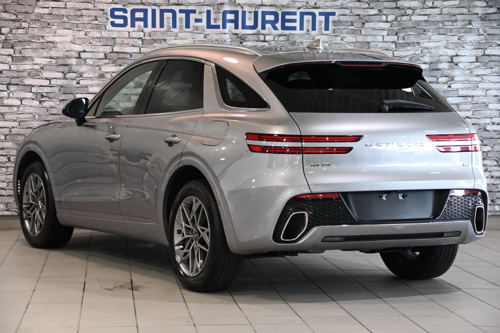 GENESIS GV70 2.5T ADVANCED AWD CUIR TOIT PANO CAMERA NAV 2024 à Montréal, Québec - 8 - w1024h768px