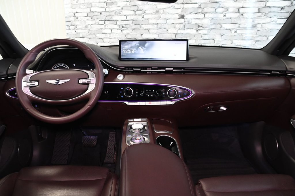 GENESIS GV70 2.5T ADVANCED AWD CUIR TOIT PANO CAMERA NAV 2024 à Montréal, Québec - 31 - w1024h768px