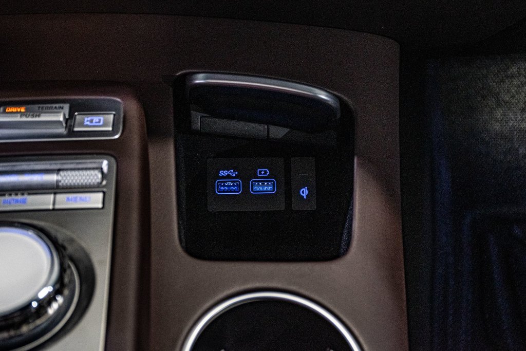 2024 GENESIS GV70 2.5T PRESTIGE AWD CAM 360 SIEGE MASSAGE TOIT PANO in Montréal, Quebec - 36 - w1024h768px