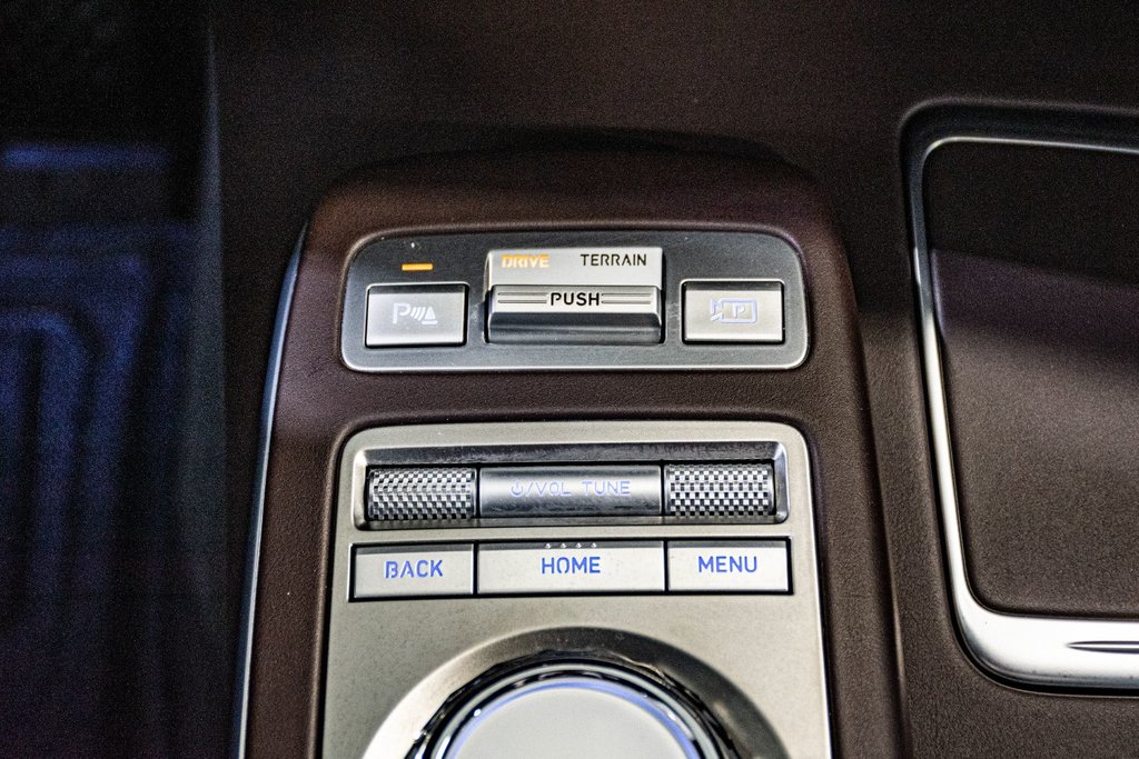 2024 GENESIS GV70 2.5T PRESTIGE AWD CAM 360 SIEGE MASSAGE TOIT PANO in Montréal, Quebec - 34 - w1024h768px
