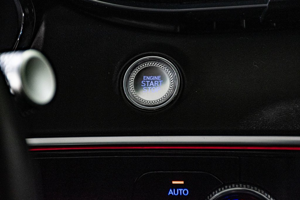 GENESIS GV70 2.5T AWD ADVANCED PLUS NAV CAM 360 CUIR TOIT PANO 2024 à Montréal, Québec - 30 - w1024h768px