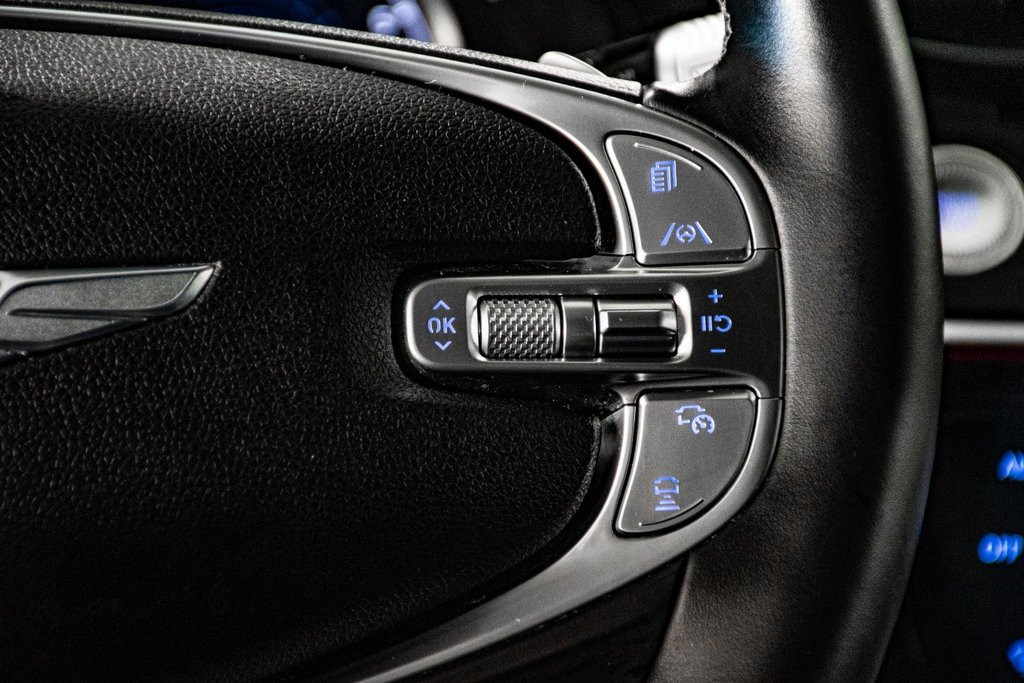 GENESIS GV70 2.5T AWD ADVANCED PLUS NAV CAM 360 CUIR TOIT PANO 2024 à Montréal, Québec - 38 - w1024h768px