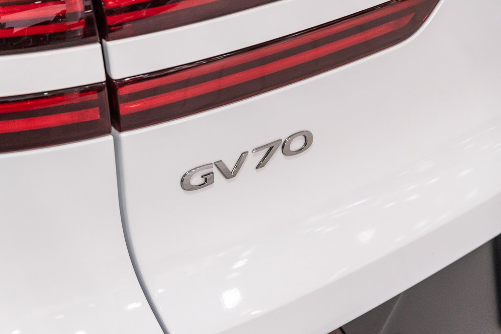 GENESIS GV70 3.5T Sport Plus w/LSD AWD 375HP HUD CAM360 NAVI 2025 à Montréal, Québec - 14 - w1024h768px