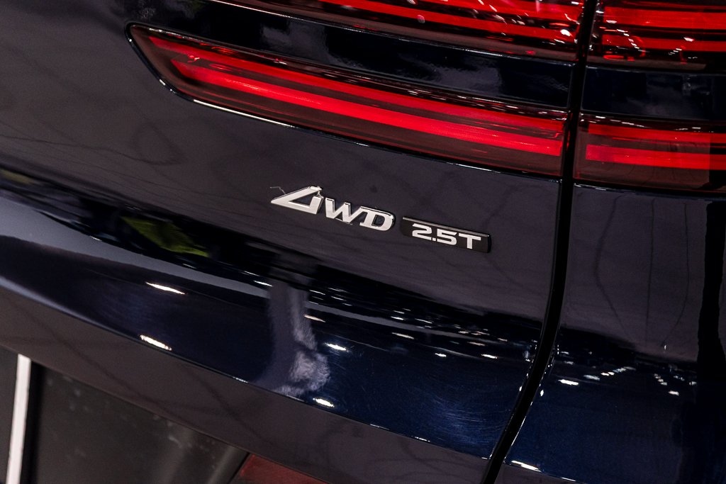 GENESIS GV70 2.5T PRESTIGE AWD CAM 360 SIEGE MASSAGE TOIT PANO 2025 à Montréal, Québec - 13 - w1024h768px