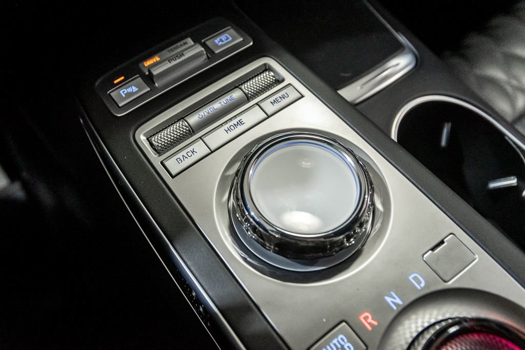 2025 GENESIS GV70 3.5T SPORT PLUS AWD 375HP HUD TOIT OUVRANT CUIR in Montréal, Quebec - 31 - w1024h768px