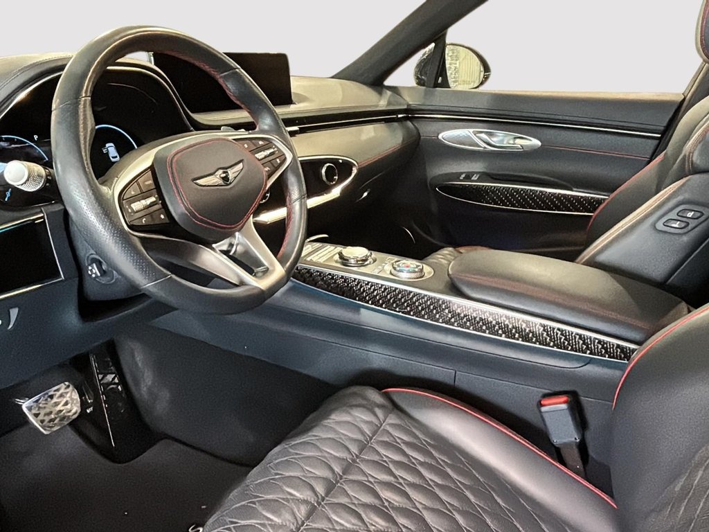 GENESIS GV70 3.5T SPORT PLUS 375HP  HEAD-UP CAM360 CUIR 2025 à Montréal, Québec - 14 - w1024h768px