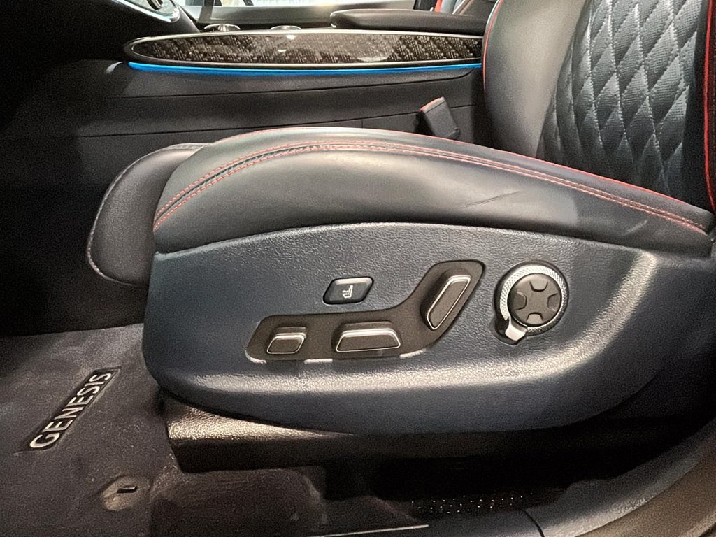 GENESIS GV70 3.5T SPORT PLUS 375HP  HEAD-UP CAM360 CUIR 2025 à Montréal, Québec - 18 - w1024h768px