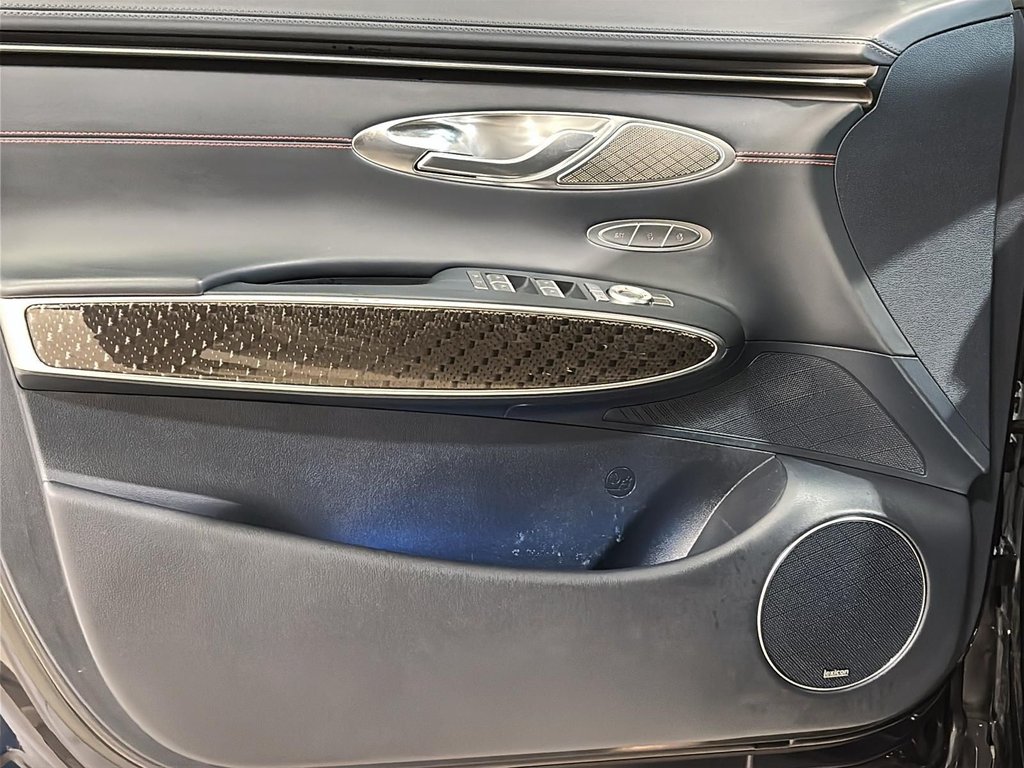 GENESIS GV70 3.5T SPORT PLUS 375HP  HEAD-UP CAM360 CUIR 2025 à Montréal, Québec - 16 - w1024h768px