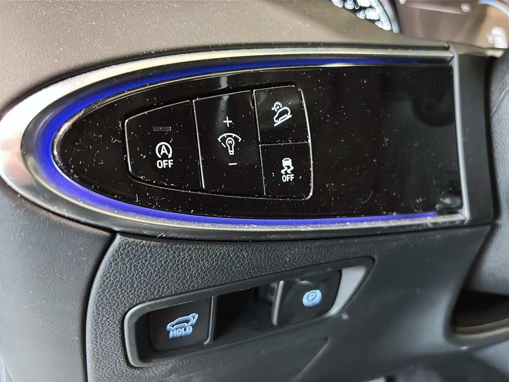 GENESIS GV70 2.5T Advanced Plus Toit Cuir Chauffants Cam Gps 2025 à Montréal, Québec - 34 - w1024h768px