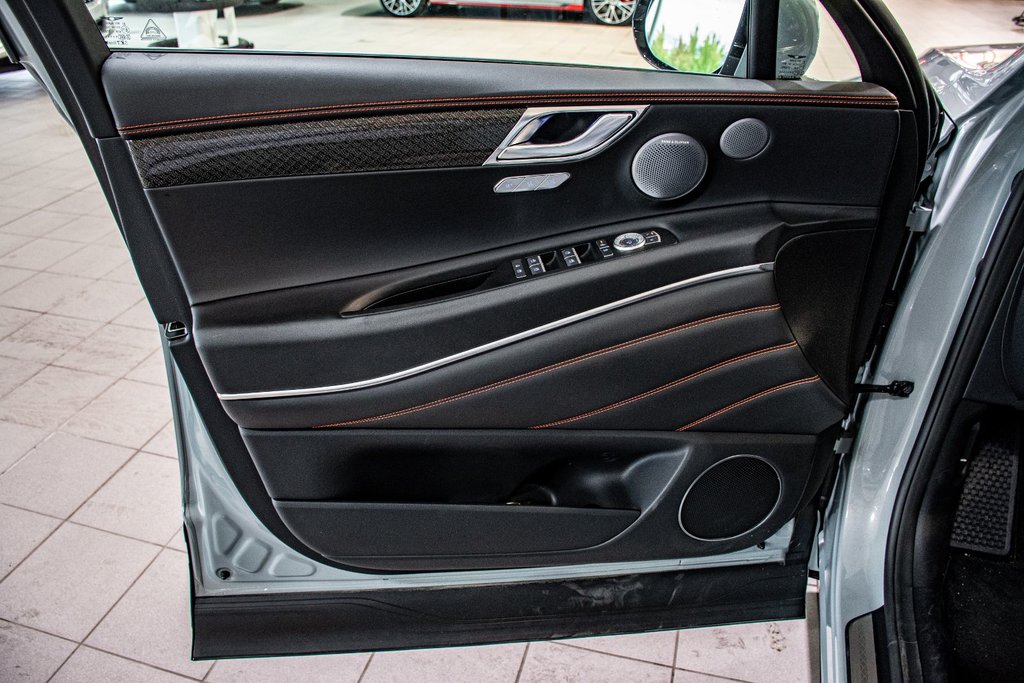 GENESIS GV80 Coupe 3.5T V6 ES-C AWD CAM 360 NAV AUTO PARK CUIR NAPPA 2025 à Montréal, Québec - 21 - w1024h768px
