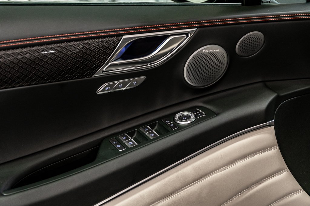 GENESIS GV80 Coupe 3.5T e-SC AWD 415HP TOIT GPS CAM 360 PARK 2025 à Montréal, Québec - 17 - w1024h768px