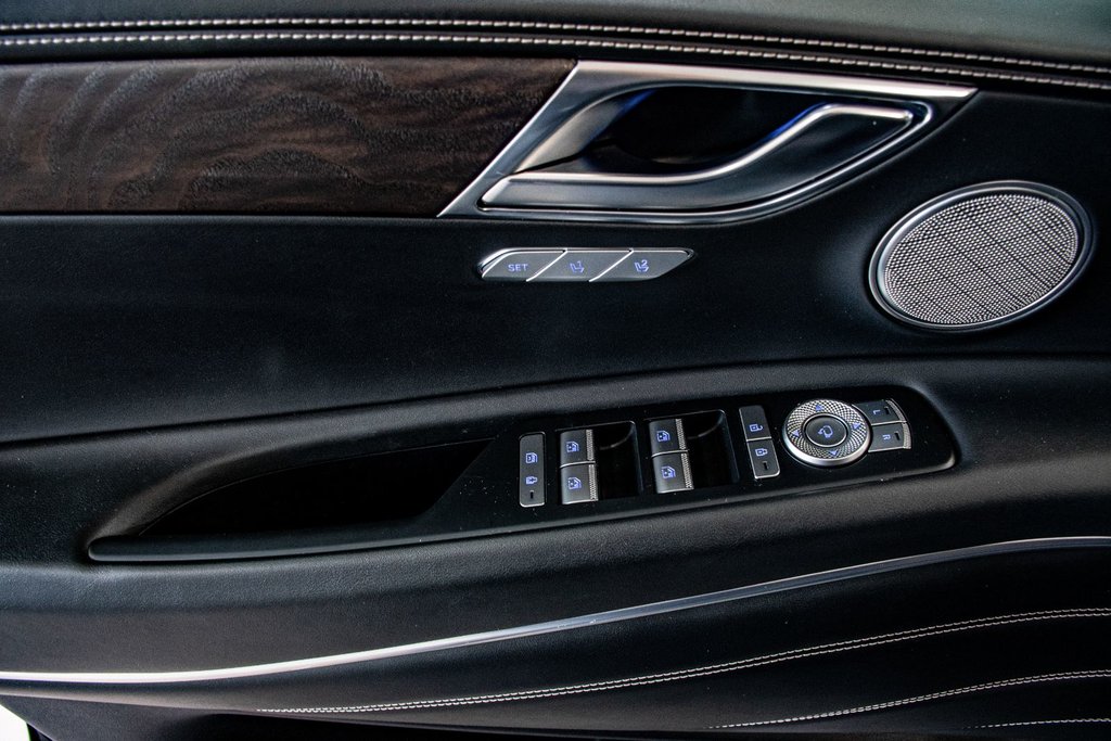 2022 GENESIS GV80 3.5T PRESTIGE 7 PASSAGER TOIT CAM360 PARK ASSIST in Montréal, Quebec - 23 - w1024h768px