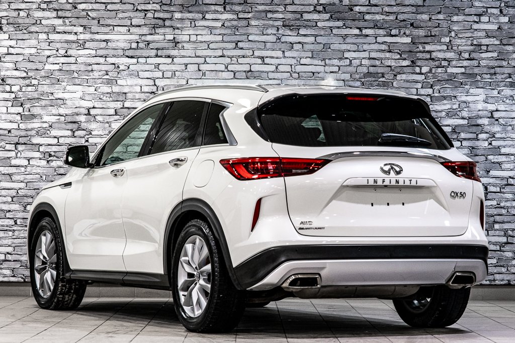 2019 Infiniti QX50 Essential AWD CUIR TOIT SIEGES CHAUFFANTS in Montréal, Quebec - 10 - w1024h768px
